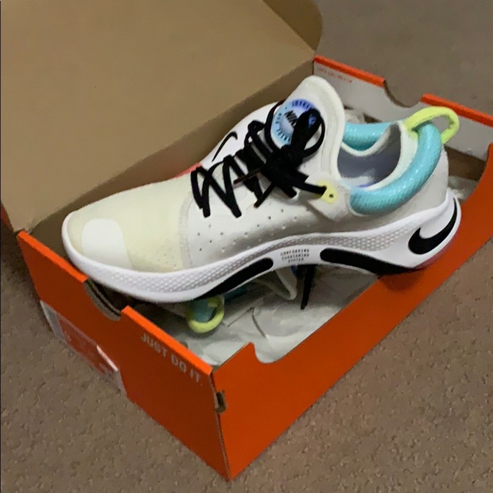 Nike joyride run